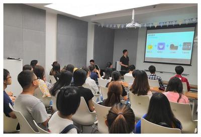 音符與代碼的交響 大學(xué)生走進(jìn)酷我音樂(lè)，體驗(yàn)新時(shí)代企業(yè)文化與網(wǎng)頁(yè)設(shè)計(jì)之美